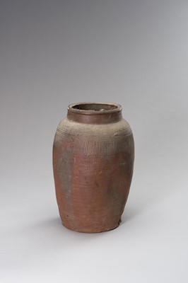 Lot 714 - AN INTERESTING CERAMIC AMPHORA FILLED WITH COINS