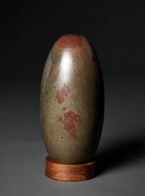 Lot 312 - A SUPERB INDIAN STONE LINGAM, LATE 19TH - EARLY 20TH CENTURY